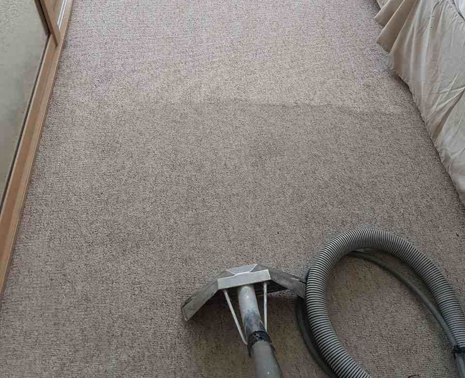 Haggerston floor cleaning E2